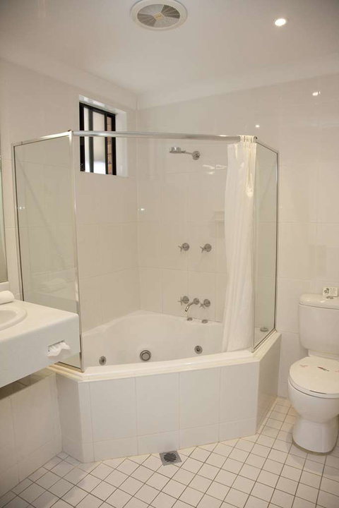 Zig Zag Motel - Tourism Cairns 3