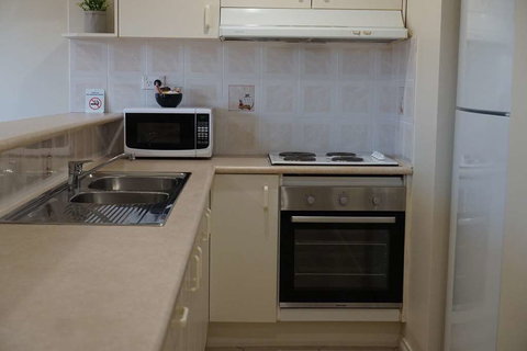 Zig Zag Motel - Tourism Cairns 12