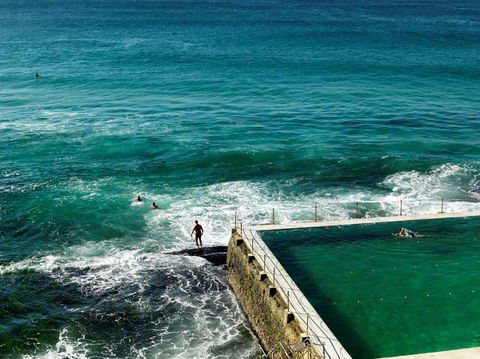 QT Bondi - Tourism Cairns 12