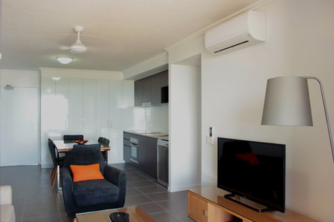 Direct Hotels - Pacific Sands - Tourism Cairns 4