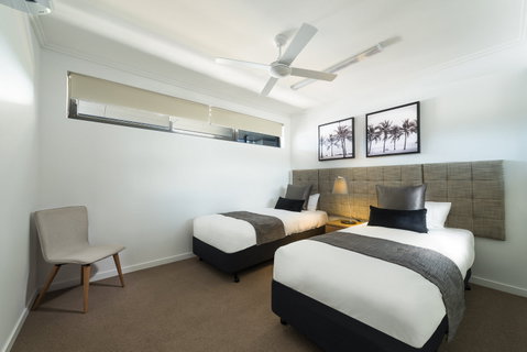 Direct Hotels - Pacific Sands - Tourism Cairns 10