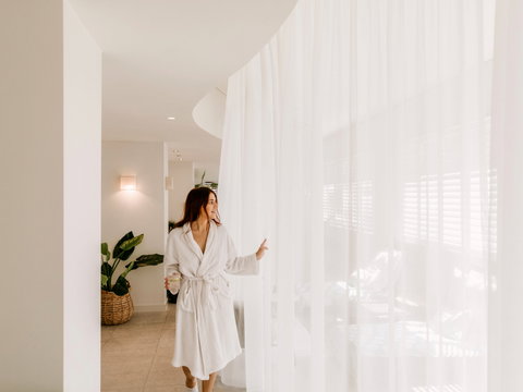 Pullman Cairns International - Tourism Cairns 14
