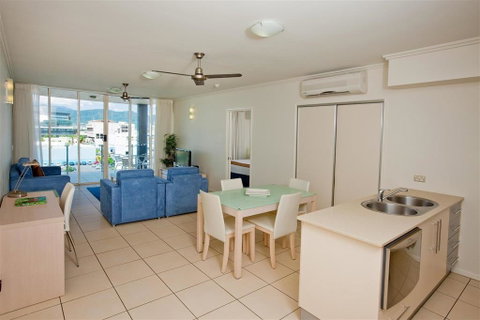 Park Regis City Quays - Tourism Cairns 4