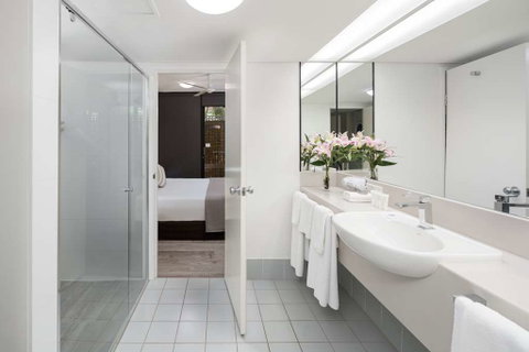 Rydges Esplanade Resort Cairns - Tourism Cairns 6