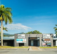 Nightcap at Edge Hill Tavern - Tourism Cairns