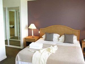 Sea Change Beachfront Apartments - Tourism Cairns 1