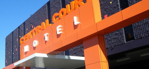 Warrnambool Central Court - Tourism Cairns 0