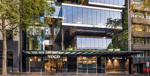 Voco Melbourne Central - Tourism Cairns 1