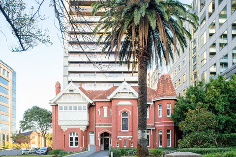 Seasons Heritage Melbourne - Tourism Cairns 0