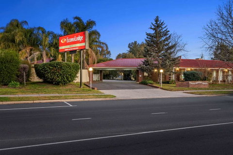 Econo Lodge Border Gateway Wodonga - Tourism Cairns 0