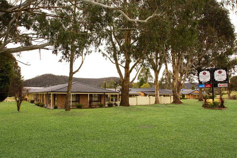 Zig Zag Motel - Tourism Cairns 0