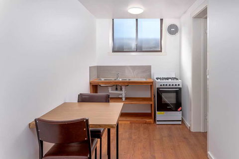 Econo Lodge Lilydale - Tourism Cairns 1
