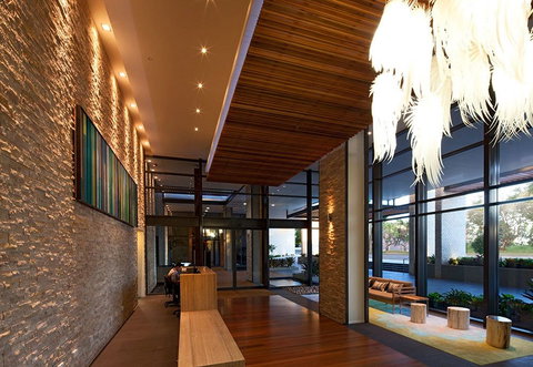 Oaks Mon Komo - Tourism Cairns 1