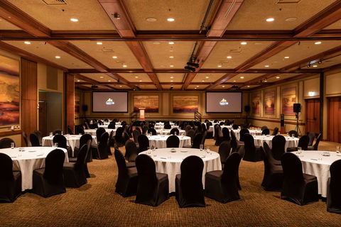 Country Club Tasmania - Tourism Cairns 17