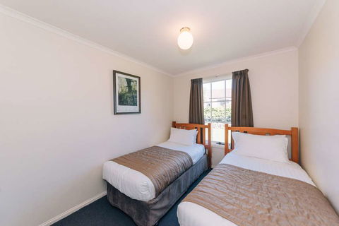 Country Club Villas - Tourism Cairns 9