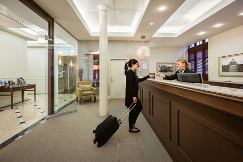 Launceston Central Apartments - Tourism Cairns 1