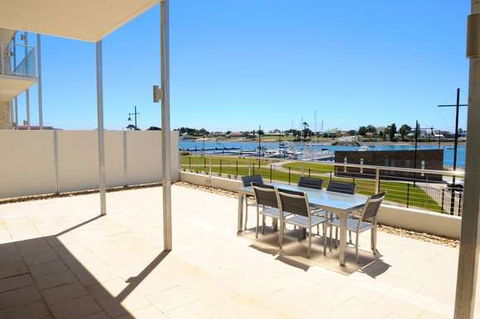 York Cove - Tourism Cairns 7