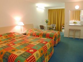Princes Park Motor Inn - Tourism Cairns 2