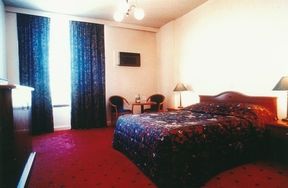 Hotel Adelaide International - Tourism Cairns 1