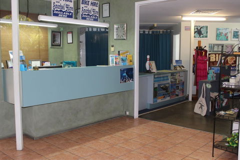 Kellys Beach Resort - Tourism Cairns 1
