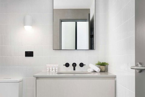 The Chen - Art Series - Tourism Cairns 2