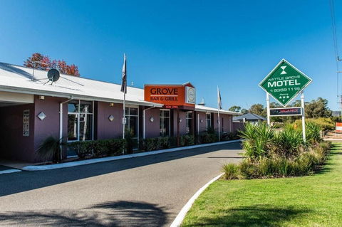 Wattle Grove Motel - Tourism Cairns 0