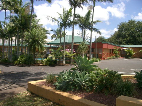 Dawson Motor Inn - Tourism Cairns 0