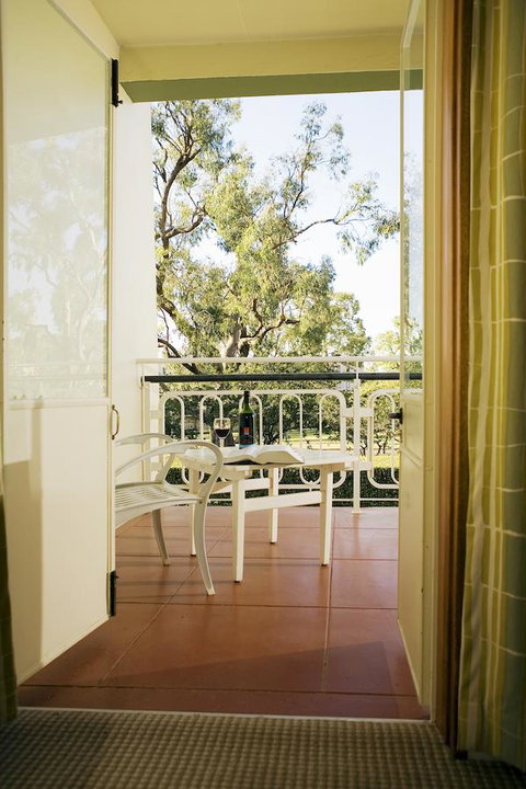 University House - ANU - Tourism Cairns 16