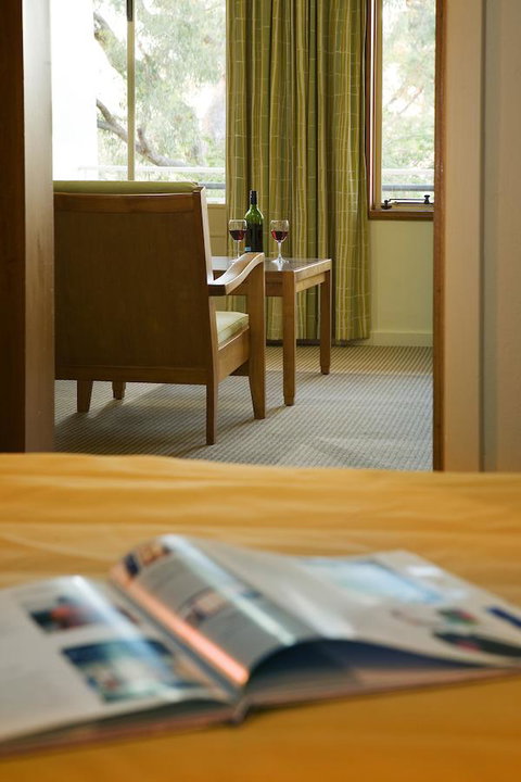 University House - ANU - Tourism Cairns 12