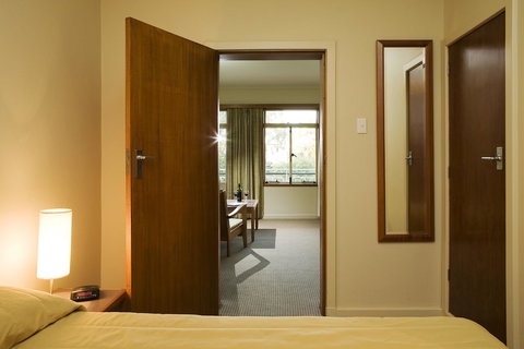 University House - ANU - Tourism Cairns 19