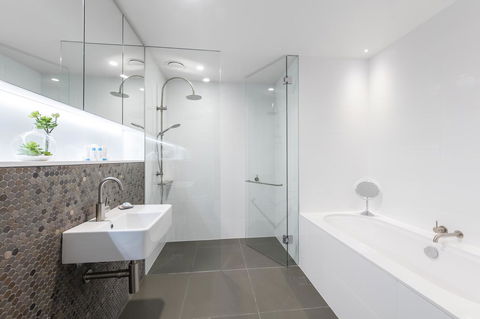 Vibe Hotel Canberra - Tourism Cairns 9