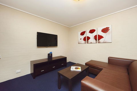 Ibis Styles Canberra - Tourism Cairns 13