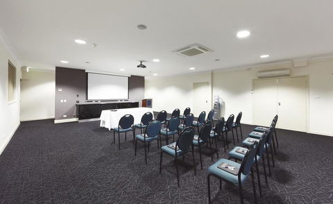 Ibis Styles Canberra - Tourism Cairns 14