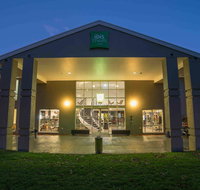 ibis Styles Canberra - Tourism Cairns