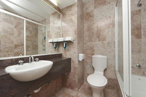 Ibis Styles Canberra - Tourism Cairns 39