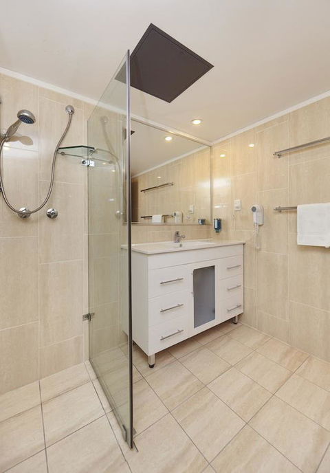 Ibis Styles Canberra - Tourism Cairns 19