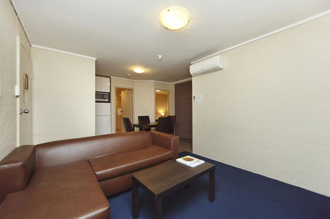 Ibis Styles Canberra - Tourism Cairns 33
