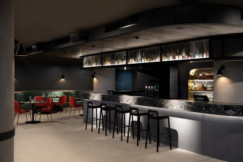 Midnight Hotel, Autograph Collection - Tourism Cairns 7