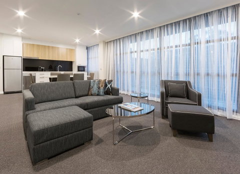 Avenue Hotel Canberra - Tourism Cairns 8