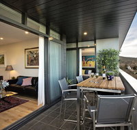 Greenwich Apartment