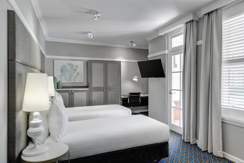 Hotel Kurrajong Canberra - Tourism Cairns 4