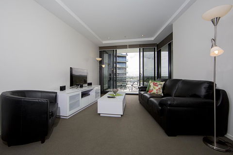 Manhattan 303 Canberra City ACT - Tourism Cairns 19