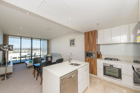 Manhattan 303 Canberra City ACT - Tourism Cairns 21