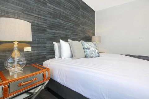 Accommodate Canberra - Parbery - Tourism Cairns 0