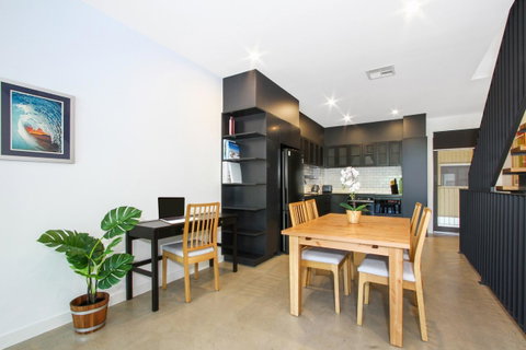 Accommodate Canberra - Parbery - Tourism Cairns 16