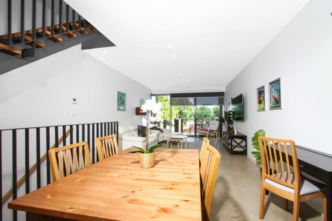 Accommodate Canberra - Parbery - Tourism Cairns 20