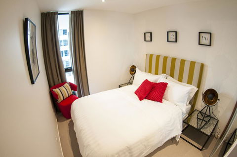 KUI - Manhattan Apartments - Tourism Cairns 14