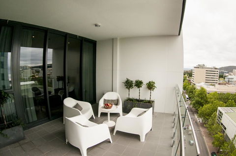 KUI - Manhattan Apartments - Tourism Cairns 16