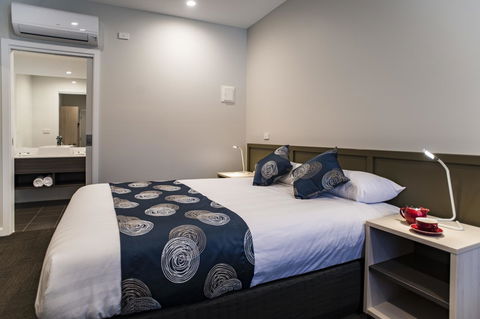 Leumeah Lodge - Tourism Cairns 7