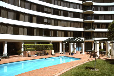 BreakFree Capital Tower Apartments - Tourism Cairns 7